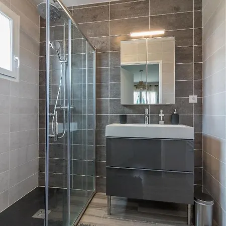 بيت للعطل Les De Castel - Les Chenes *