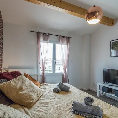 بيت للعطل Les De Castel - Les Chenes