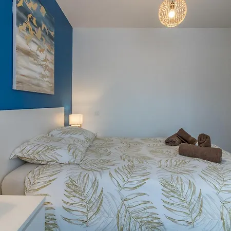 بيت للعطل Les De Castel - Les Chenes *