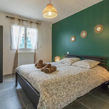 Les De Castel - Les Chenes