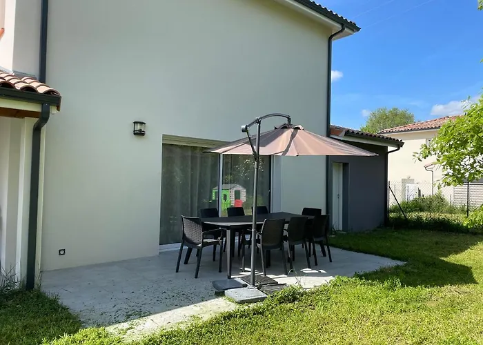 Les De Castel - Les Chenes בית נופש