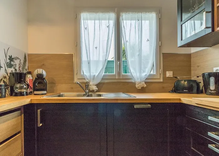 בית נופש Les De Castel - Les Chenes *