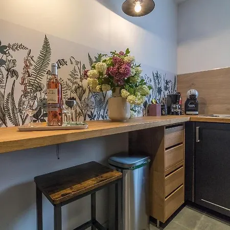 Les De Castel - Les Chenes *